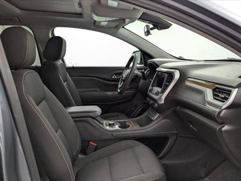 Used 2022 GMC Acadia SLE w/ Driver Convenience Package FWD image 21