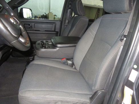 Used 2022 RAM 2500 Tradesman AWD/4WD image 23