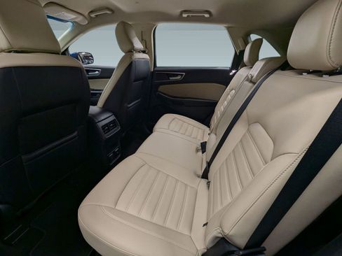 Used 2020 Ford Edge SEL w/ Convenience Package image 19