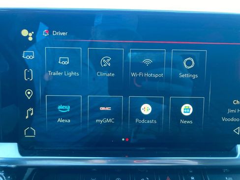 Used 2024 GMC Sierra 1500 SLT image 23