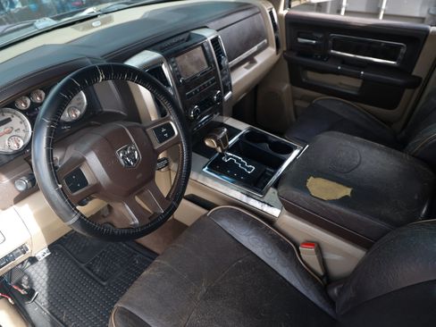 Used 2011 RAM 1500 Laramie Longhorn RWD image 10