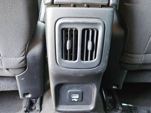Used 2018 Jeep Compass Sport AWD/4WD image 20