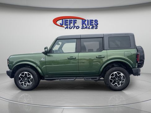 Used 2023 Ford Bronco Outer Banks image 8