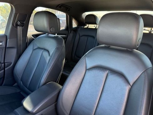 Used 2019 Audi A3 2.0T Premium image 12