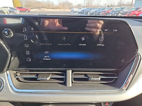 New 2026 Chevrolet Trax LT w/ Driver Confidence Package image 16