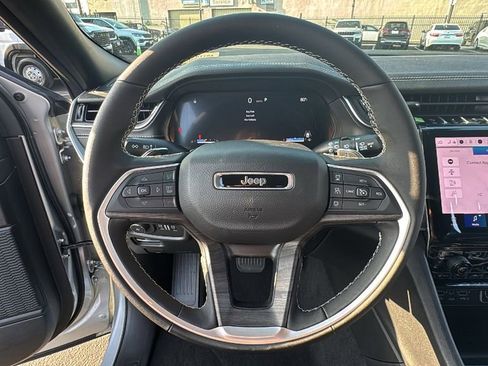 New 2025 Jeep Grand Cherokee L Limited image 24