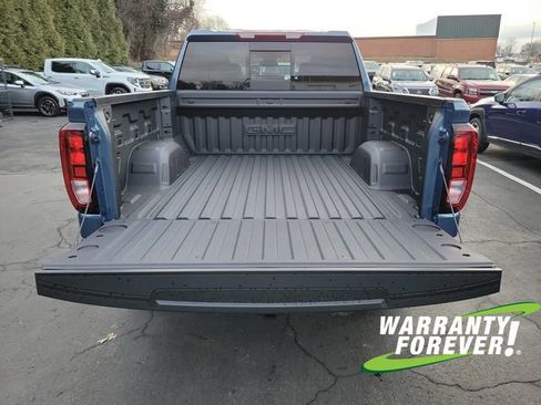 New 2026 GMC Sierra 1500 Elevation image 17