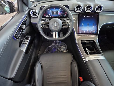 Used 2022 Mercedes-Benz C 300 Sedan image 16