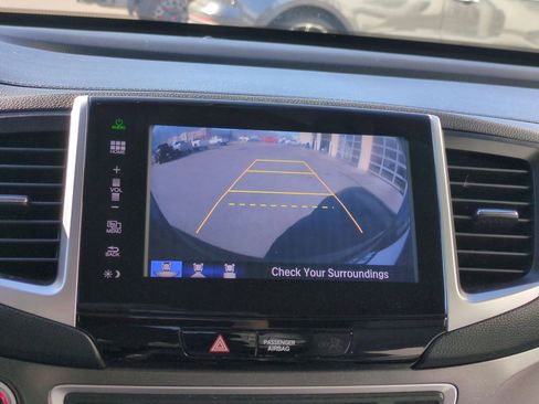 Used 2016 Honda Pilot EX image 25