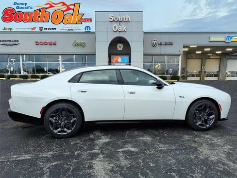 New 2026 Dodge Charger R/T AWD/4WD image 2