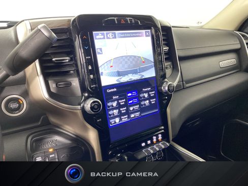Used 2019 RAM 2500 Laramie AWD/4WD image 5