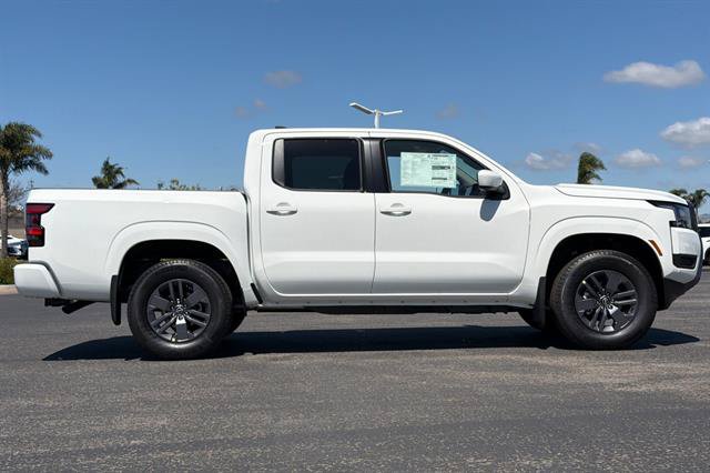 New 2026 Nissan Frontier SV w/ Tow Package AWD/4WD image 3