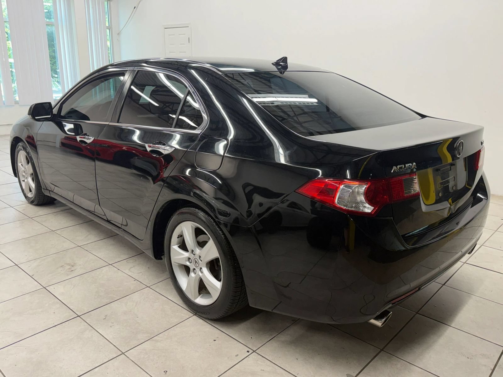 Used 2010 Acura TSX Sedan FWD image 7