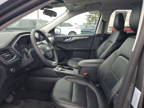 Certified 2022 Ford Escape SEL image 5