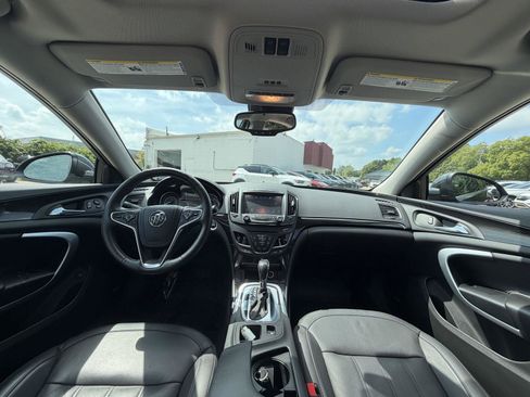 Used 2016 Buick Regal Premium FWD image 28