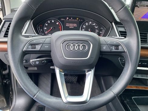 Used 2023 Audi Q5 2.0T Premium w/ Convenience Package image 19