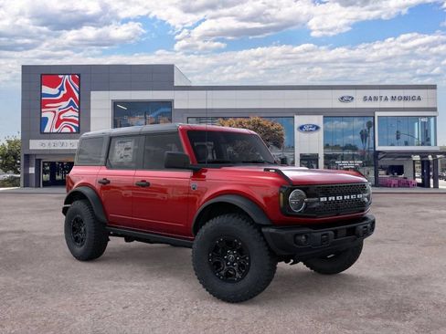 New 2026 Ford Bronco Big Bend w/ Black Diamond Package AWD/4WD image 7