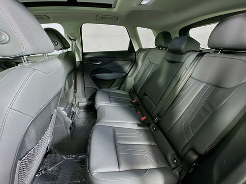 New 2026 Audi Q3 quattro 2.0T AWD/4WD image 9