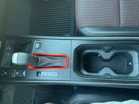 New 2026 Nissan Kicks SR w/ Cold Weather Package image 17