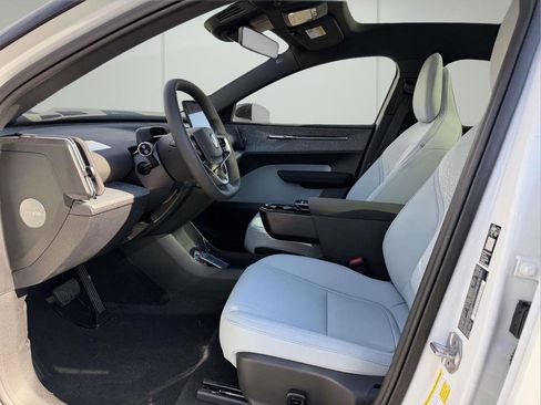 New 2026 Volvo EX30 Ultra w/ Protection Package Premier image 14