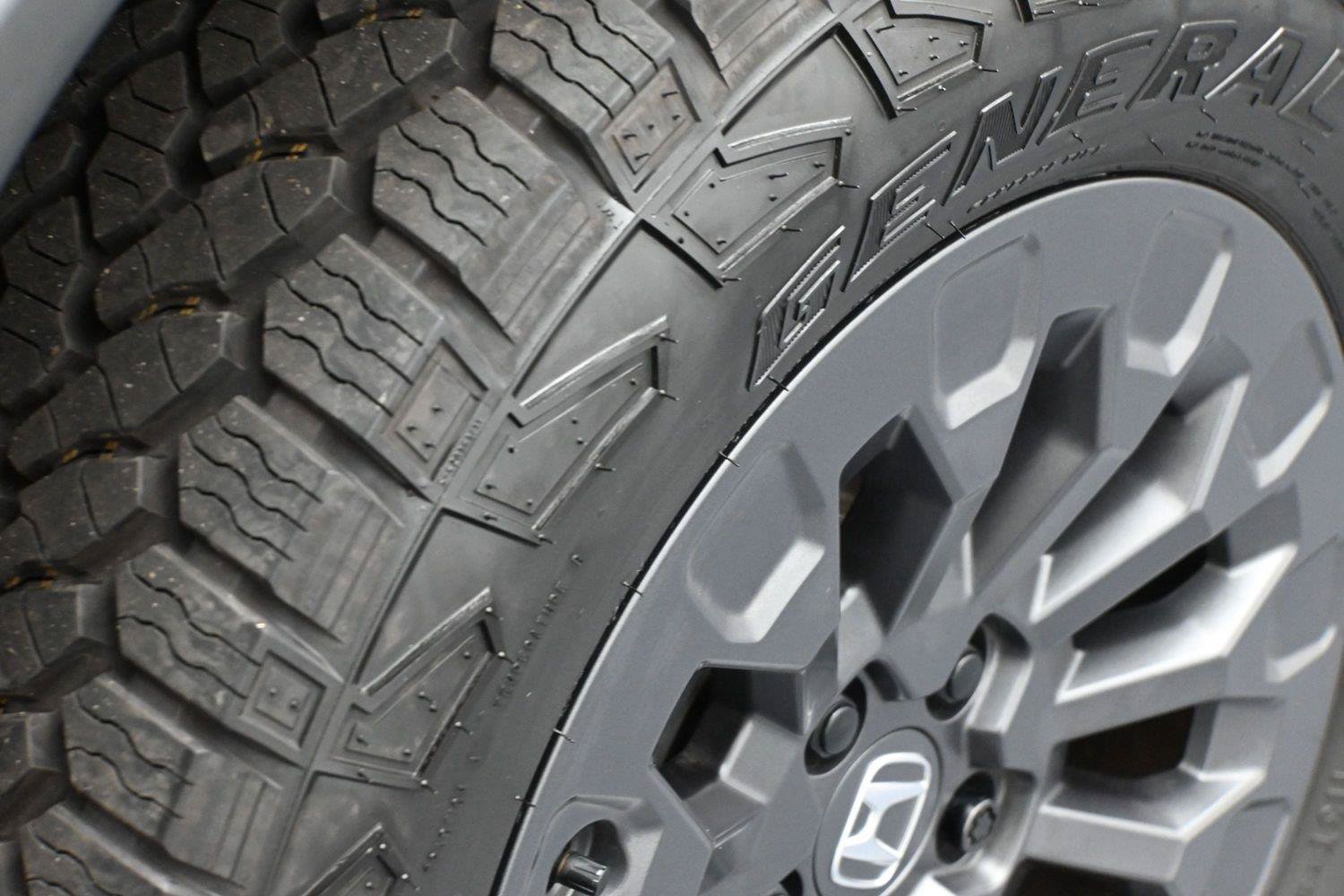 Used 2026 Honda Passport TrailSport image 13