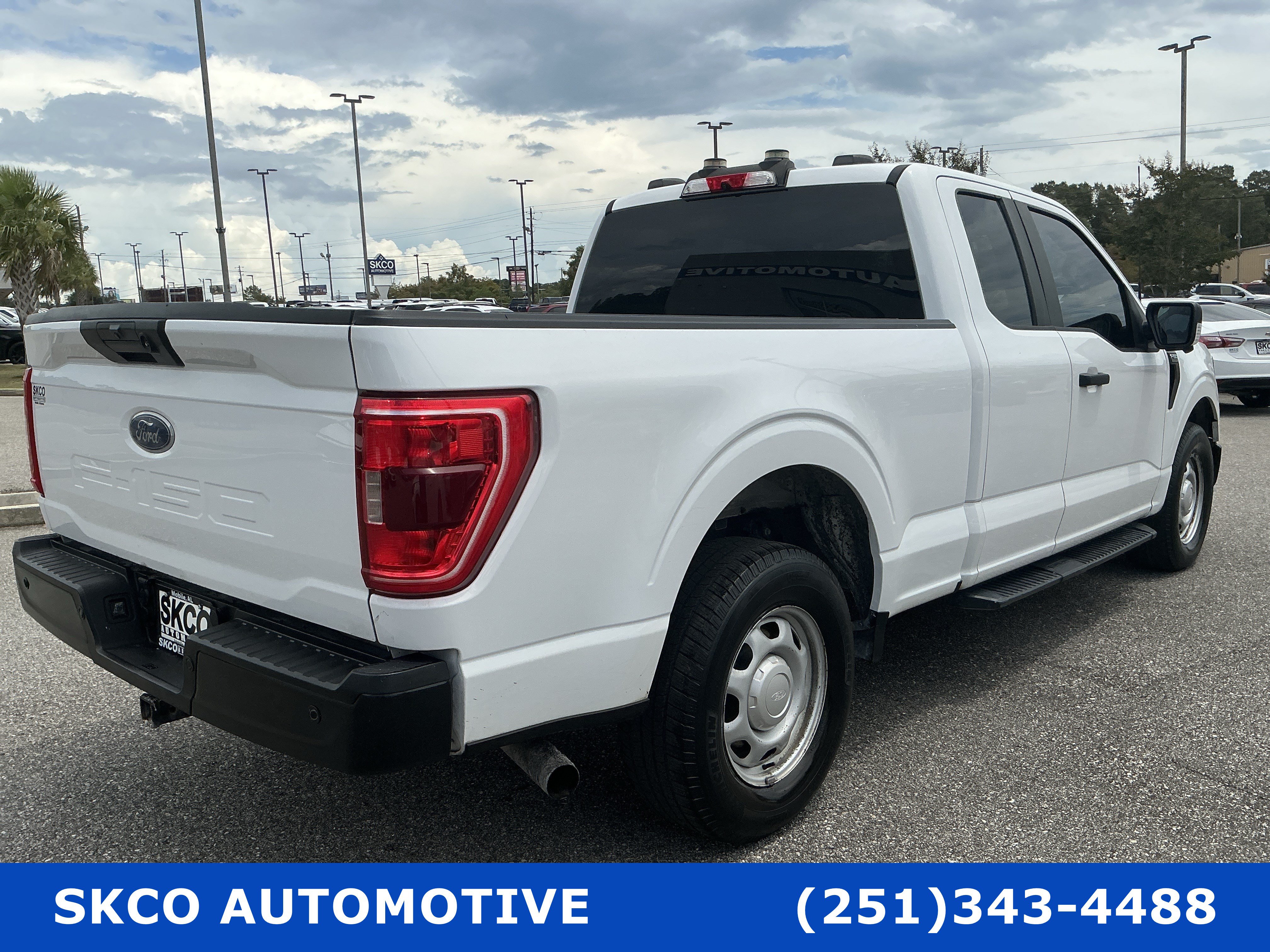 Used 2022 Ford F150 XL w/ Equipment Group 101A High RWD image 5
