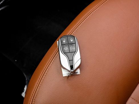 Used 2020 Maserati Levante image 56