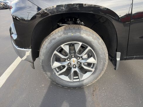 New 2026 Chevrolet Silverado 1500 LT image 10