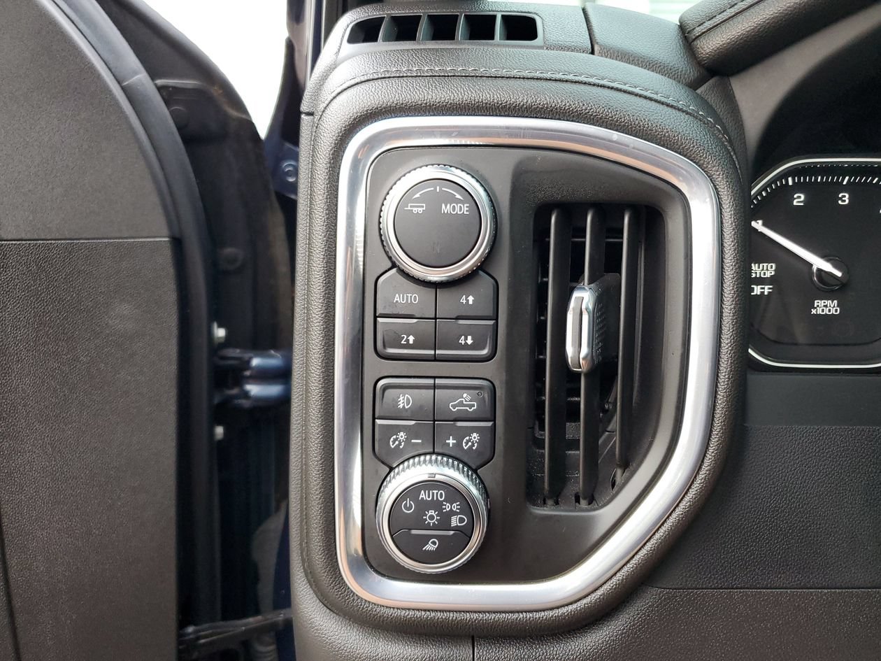 Used 2022 GMC Sierra 1500 Denali w/ Denali Premium Package AWD/4WD image 31