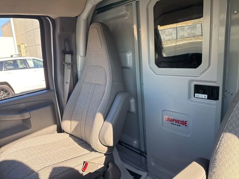 New 2024 Chevrolet Express 3500 w/ Power Convenience Package RWD image 25
