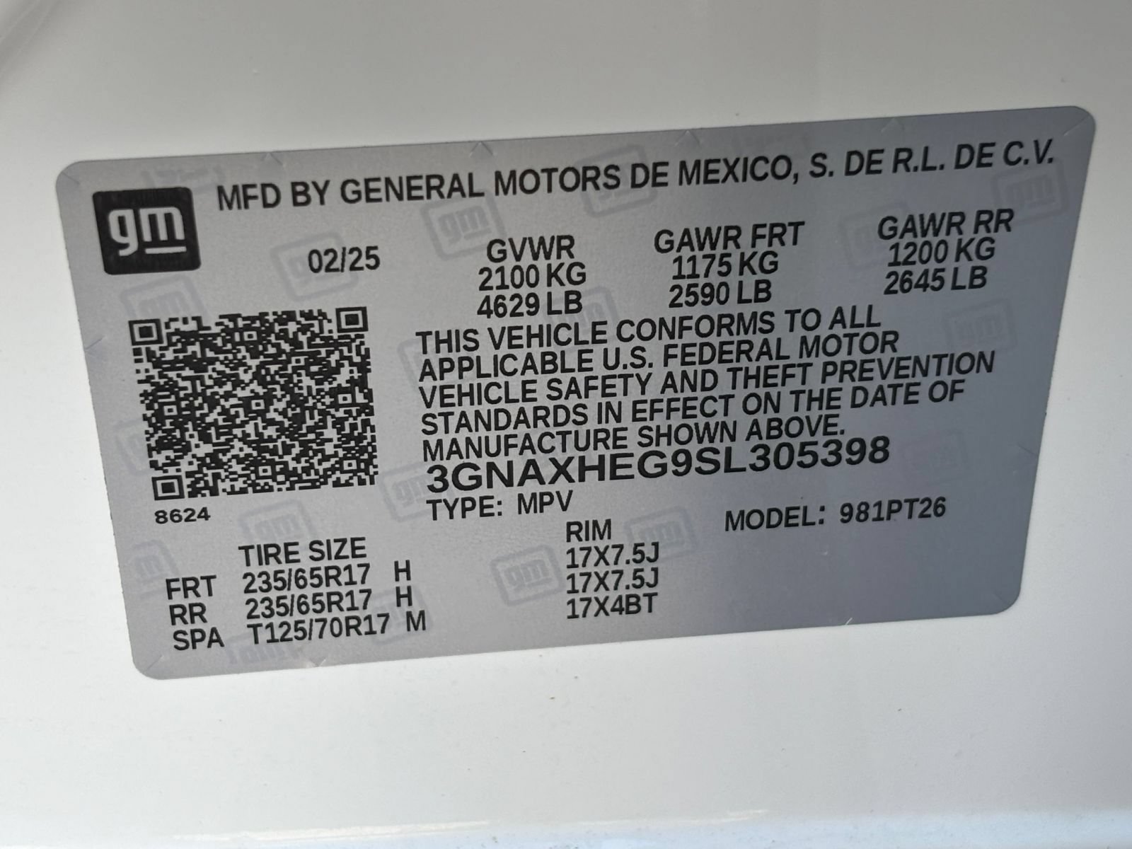 Used 2025 Chevrolet Equinox LT FWD image 28