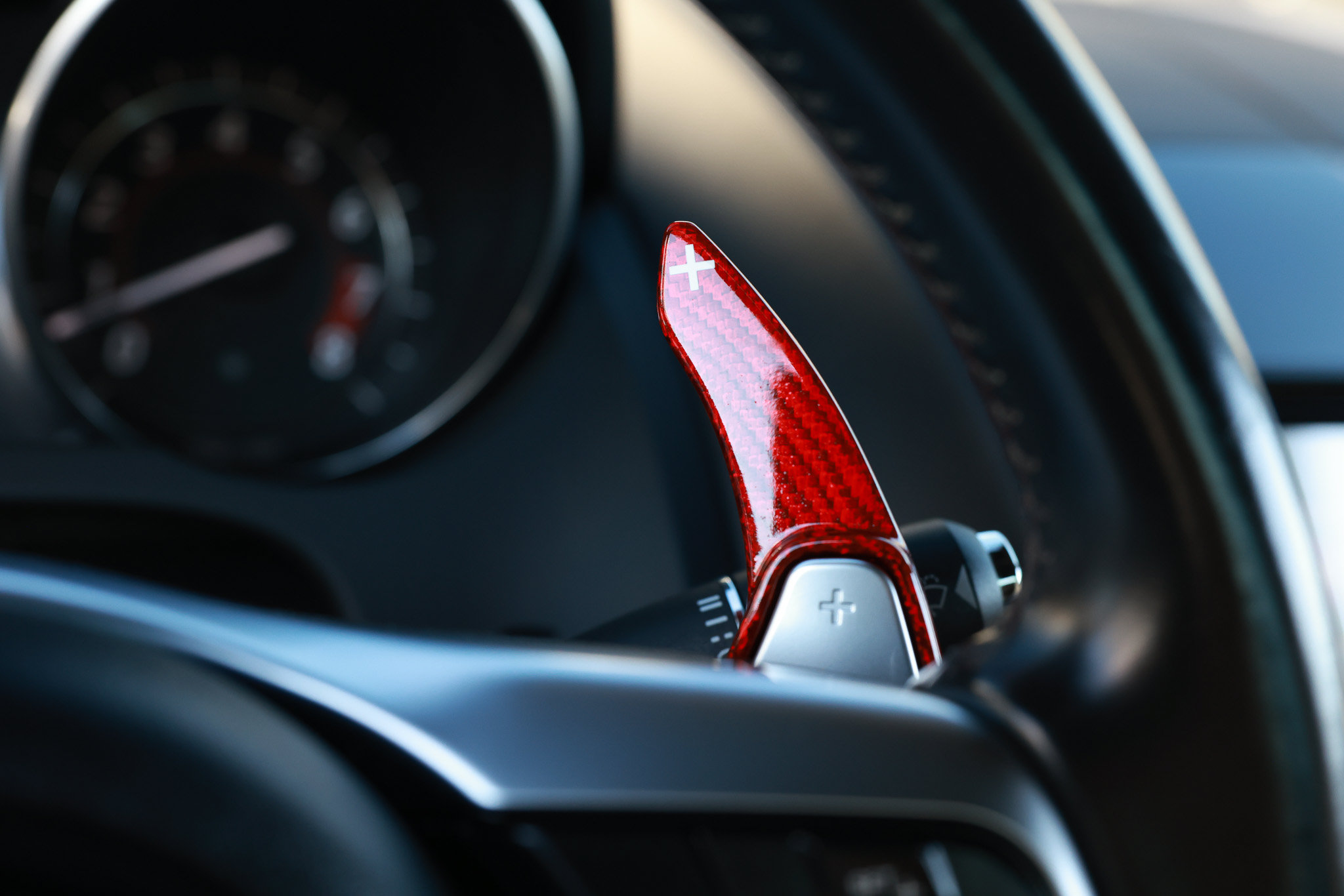 Used 2018 Jaguar F-TYPE Convertible RWD image 27