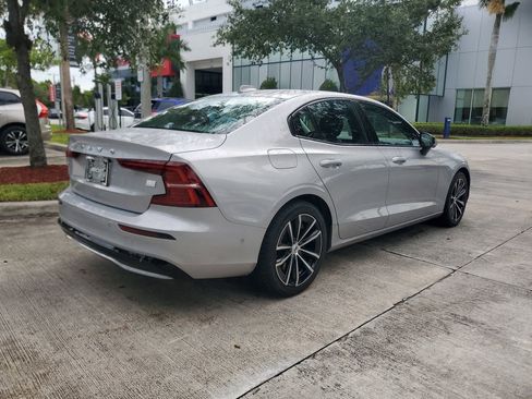 Certified 2023 Volvo S60 T8 Plus AWD/4WD image 6