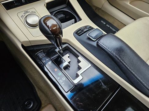 Used 2013 Lexus ES 350 w/ Luxury Pkg image 21