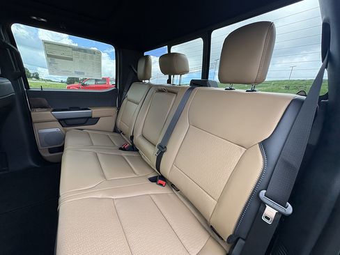 New 2026 Ford F250 Lariat w/ Lariat Ultimate Package AWD/4WD image 19