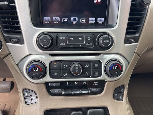 Used 2016 GMC Yukon SLT w/ Open Road Package image 16