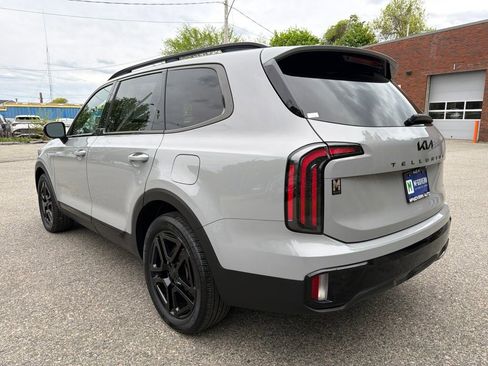 Certified 2025 Kia Telluride SX Prestige X-Line AWD/4WD image 2