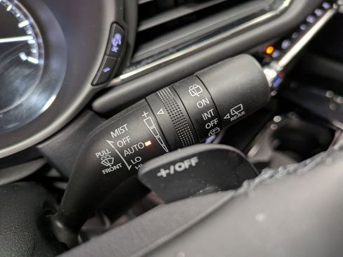 Used 2025 MAZDA CX-30 AWD 2.5 S w/ Premium Package image 19