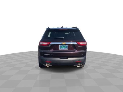 Certified 2020 Chevrolet Traverse LT w/ LT Premium Package AWD/4WD image 7