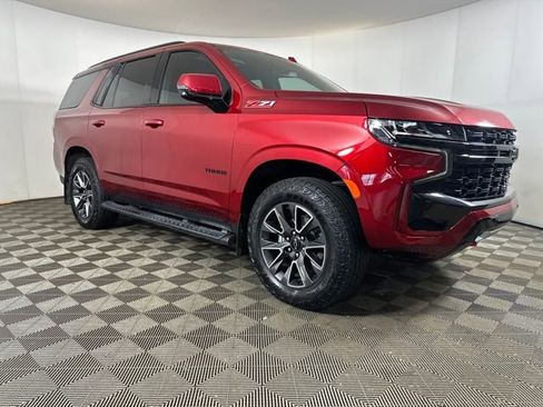 Used 2023 Chevrolet Tahoe Z71 w/ Luxury Package image 2