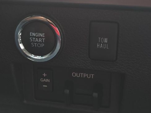 Certified 2021 Toyota Tundra TRD Pro AWD/4WD image 23