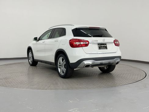 Used 2020 Mercedes-Benz GLA 250 image 3