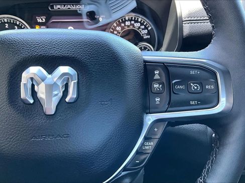 Used 2025 RAM 1500 Laramie w/ Sport Appearance Package AWD/4WD image 24