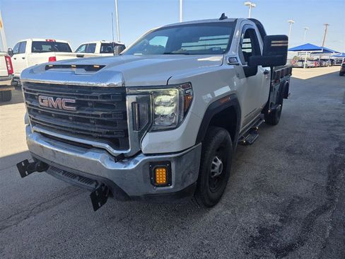 Used 2022 GMC Sierra 2500 Pro w/ Convenience Package image 2