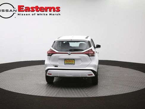Used 2023 Nissan Kicks S FWD image 36