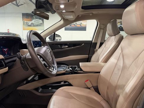 Used 2022 Lincoln Nautilus Reserve AWD/4WD image 17