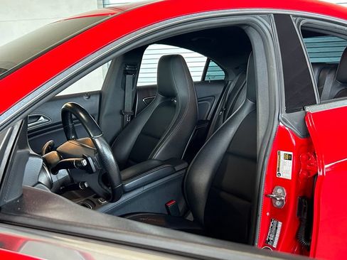 Used 2019 Mercedes-Benz CLA 250 image 15