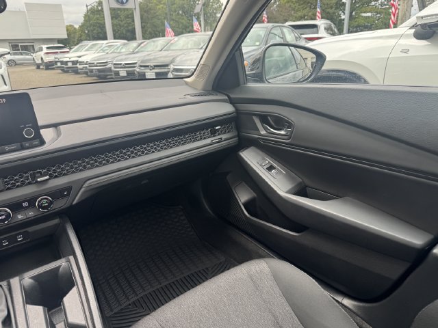 Used 2023 Honda Accord EX image 16