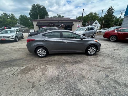 Used 2012 Hyundai Elantra GLS FWD image 13