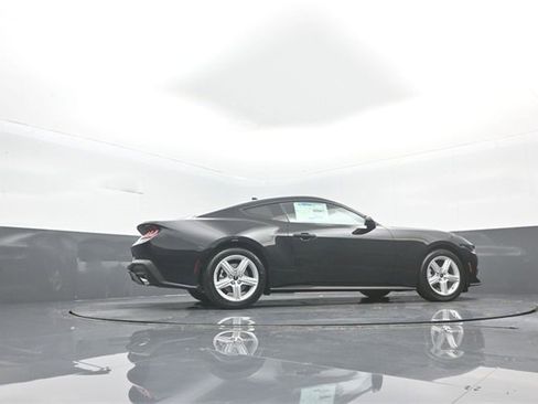 New 2026 Ford Mustang Coupe image 32